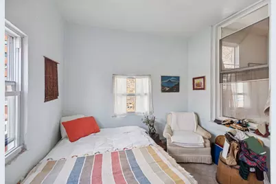 3226 W Thomas Street, Chicago, IL 60651 - Photo 19