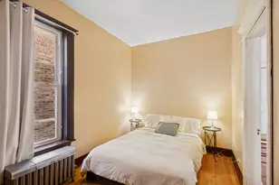 3226 W Thomas St, Chicago, IL 60651 - Photo 7