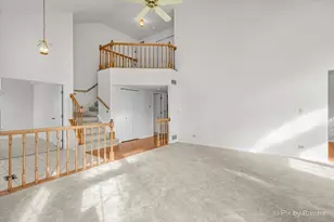 528 Penny Ln, Crystal Lake, IL 60014 - Photo 5