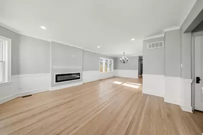 3006 N Sayre Avenue, Chicago, IL 60634 - Photo 5