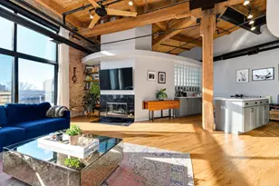 2210 W Wabansia Ave, Chicago, IL 60647 - Photo 9