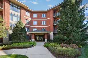 855 E 22nd St, Lombard, IL 60148 - Photo 1