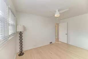 [Address not provided], Arlington Heights, IL 60005 - Photo 15