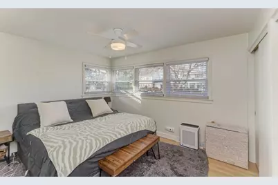 [Address not provided], Arlington Heights, IL 60005 - Photo 9