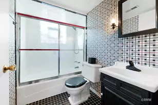 1800 N Iris Dr, Palatine, IL 60074 - Photo 21