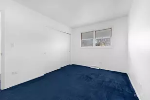 1800 N Iris Dr, Palatine, IL 60074 - Photo 15