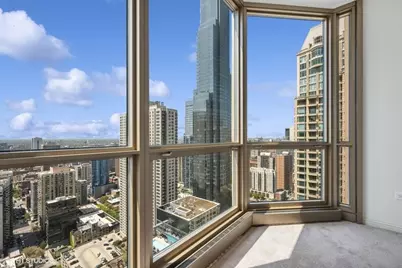 21 E Huron Street #3801, Chicago, IL 60611 - Photo 15