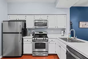 74 Harvest Gate, Lake in the Hills, IL 60156 - Photo 3