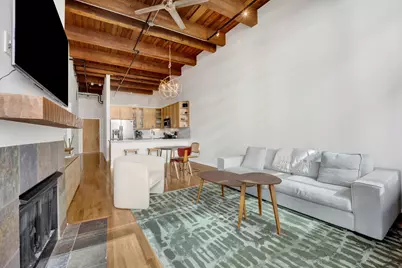 525 W Superior Street #322, Chicago, IL 60654 - Photo 3