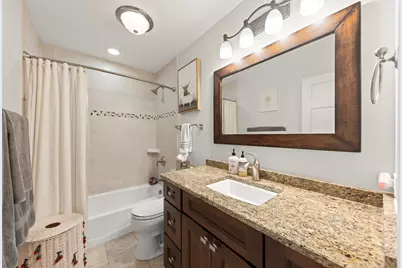 2042 Richton Drive, Wheaton, IL 60189 - Photo 19