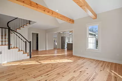 304 S Prairie Street, Batavia, IL 60510 - Photo 5