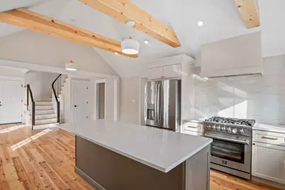 304 S Prairie Street, Batavia, IL 60510 - Photo 13