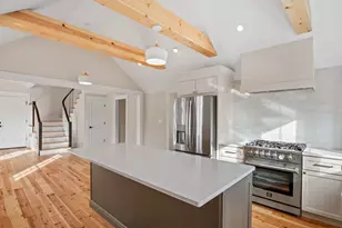 304 S Prairie St, Batavia, IL 60510 - Photo 13