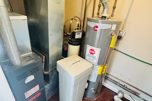 37113 N Loretto Ave, Lake Villa, IL 60046 - Photo 13