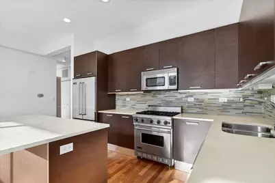 1550 W Cornelia Avenue #401, Chicago, IL 60657 - Photo 9