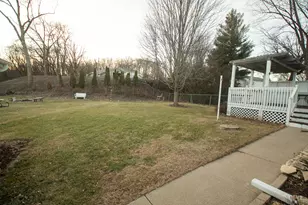 219 Willett Ave, Dixon, IL 61021 - Photo 27