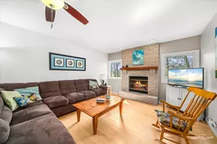 7N002 Glenview Dr, Saint Charles, IL 60175 - Photo 15