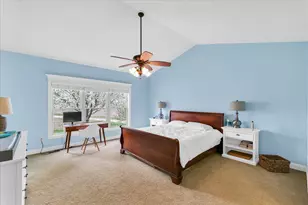 5005 Stonebridge Dr, Champaign, IL 61822 - Photo 11