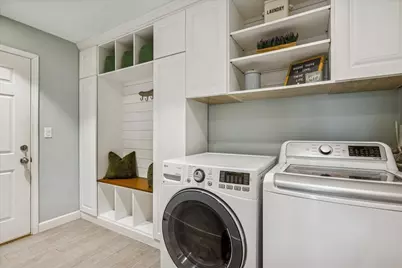 6 Morningside Court, Lake in the Hills, IL 60156 - Photo 11