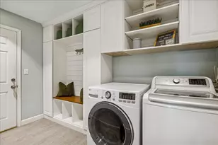 6 Morningside Ct, Lake in the Hills, IL 60156 - Photo 11