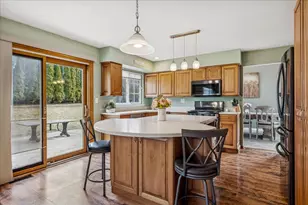 6 Morningside Ct, Lake in the Hills, IL 60156 - Photo 7