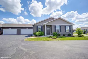 2274 Cypress Ct, Wonder Lake, IL 60097 - Photo 1