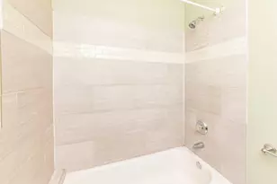 2812 E 76th St, Chicago, IL 60649 - Photo 13