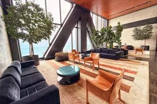 175 E Delaware Pl, Chicago, IL 60611 - Photo 19