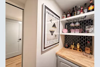 175 E Delaware Place #5808, Chicago, IL 60611 - Photo 17