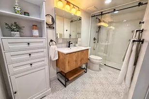 175 E Delaware Pl, Chicago, IL 60611 - Photo 19