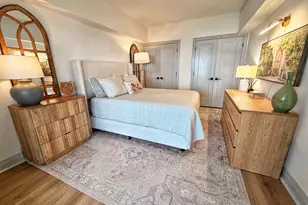 175 E Delaware Pl, Chicago, IL 60611 - Photo 15