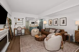 175 E Delaware Pl, Chicago, IL 60611 - Photo 3