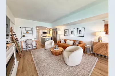 175 E Delaware Place #5808, Chicago, IL 60611 - Photo 3