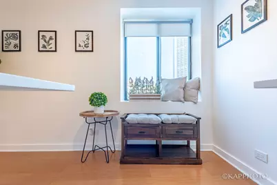 345 N Canal Street #404, Chicago, IL 60606 - Photo 15