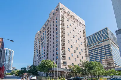 345 N Canal Street #404, Chicago, IL 60606 - Photo 1