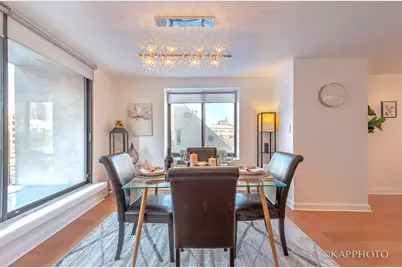 345 N Canal Street #404, Chicago, IL 60606 - Photo 5