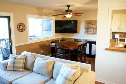 647 Johnson Avenue, Frankfort, IL 60423 - Photo 5