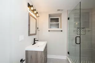 1435 N Washtenaw Ave, Chicago, IL 60622 - Photo 9