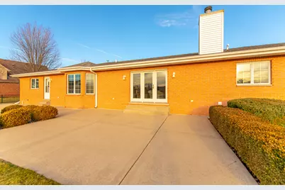 18816 S Chestnut Drive, Shorewood, IL 60404 - Photo 13