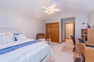 18816 S Chestnut Dr, Shorewood, IL 60404 - Photo 43