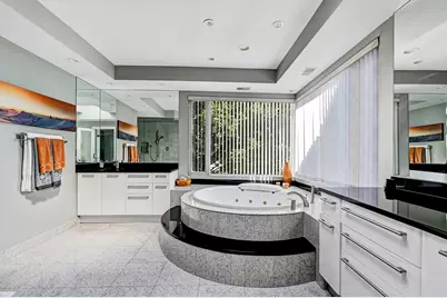 9233 Falling Waters Drive W, Burr Ridge, IL 60527 - Photo 11