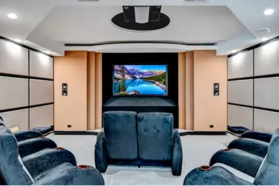 9233 Falling Waters Drive W, Burr Ridge, IL 60527 - Photo 15