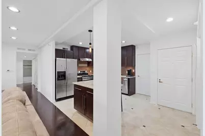 1649 Ashland Avenue #501, Des Plaines, IL 60016 - Photo 9