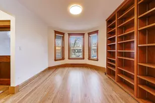 2241 W Eastwood Ave, Chicago, IL 60625 - Photo 3