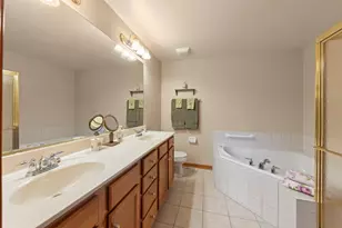 524 Sudbury Cir, Oswego, IL 60543 - Photo 17