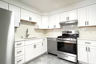 1258 Brown St, Des Plaines, IL 60016 - Photo 5