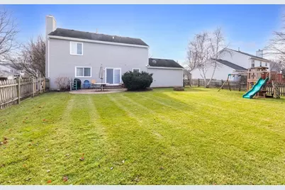 6930 Bennington Drive, Gurnee, IL 60031 - Photo 35