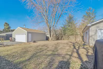 1328 Teakwood Lane, Crystal Lake, IL 60014 - Photo 27