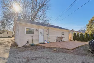 1328 Teakwood Ln, Crystal Lake, IL 60014 - Photo 23