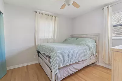 1328 Teakwood Lane, Crystal Lake, IL 60014 - Photo 5